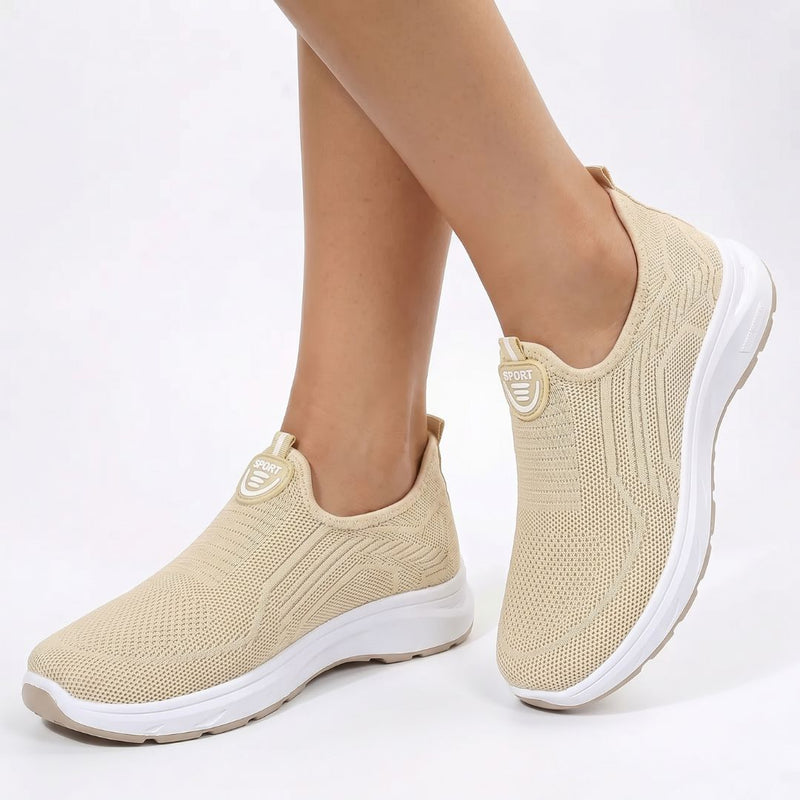 Komfortable Slip-On Sneakers til Damer – Lette Gåsko med Mesh