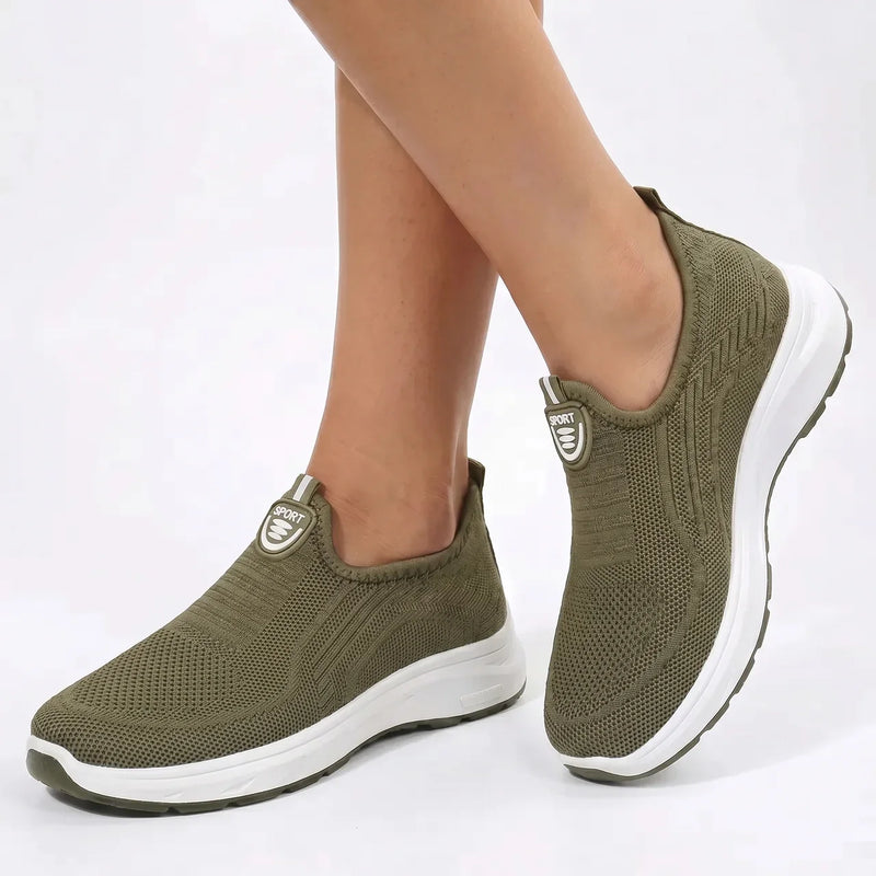 Komfortable Slip-On Sneakers til Damer – Lette Gåsko med Mesh