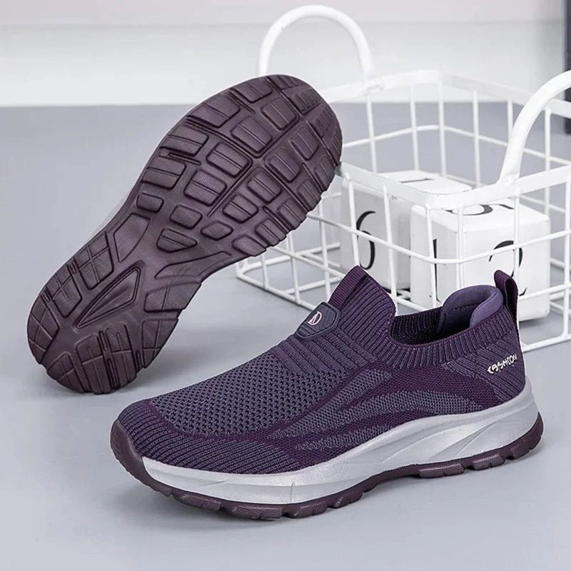 OrthoWalk - Slip-On Stickade Sneakers