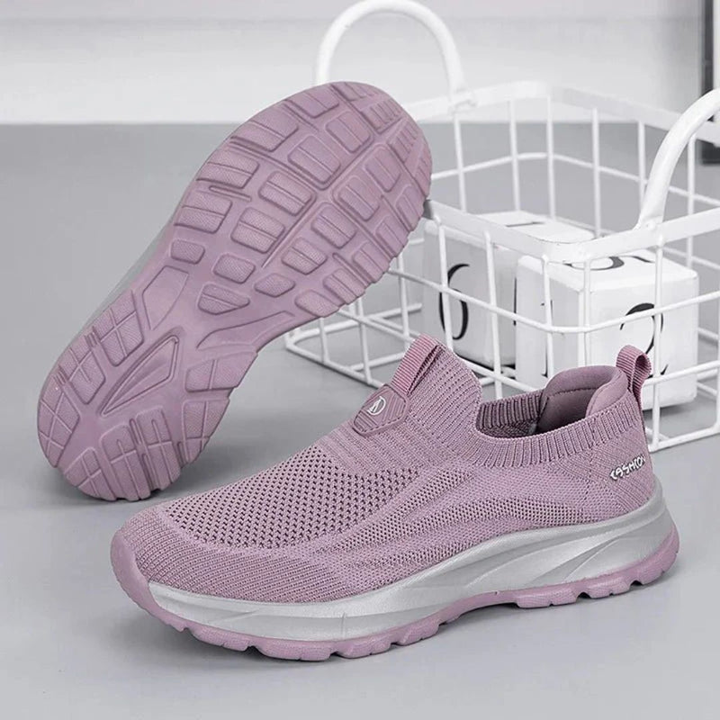 OrthoWalk - Slip-On Stickade Sneakers